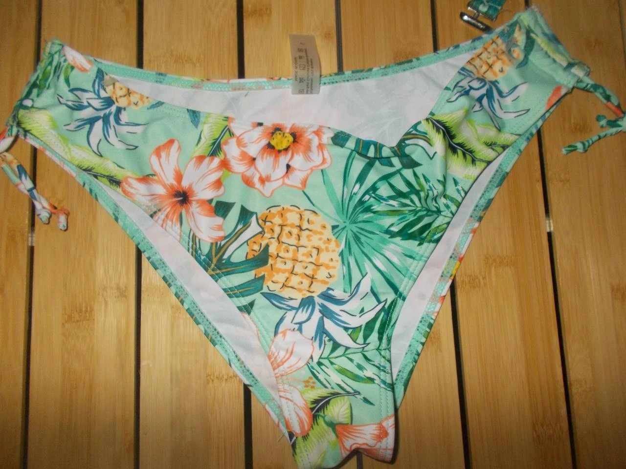 Bikini de dos piezas tropical en verde menta - Talla L (40/42) – photo 3